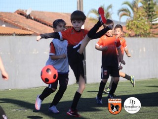 
<a style='margin-left: 5px;' class='btn btn-xs btn-social btn-facebook' href='https://www.facebook.com/sharer/sharer.php?u=https://www.boladovale.com.br/imgs/800-800-90/conteudo/fotos/1900/img3865.jpg' rel='popup' data-width='500' data-height='400'><i class='fa fa-facebook'></i>Compartilhar <span class='hidden-xs'>no Facebook</span>
</a> 
<a class='btn btn-default btn-xs' target='_blank' href='imgs/800-800-90/conteudo/fotos/1900/img3865.jpg'>
<span class='glyphicon glyphicon-cloud-download'></span> Salvar
</a> 
<span></span>