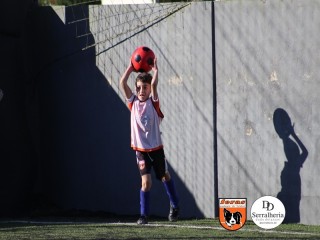 
<a style='margin-left: 5px;' class='btn btn-xs btn-social btn-facebook' href='https://www.facebook.com/sharer/sharer.php?u=https://www.boladovale.com.br/imgs/800-800-90/conteudo/fotos/1900/img3969.jpg' rel='popup' data-width='500' data-height='400'><i class='fa fa-facebook'></i>Compartilhar <span class='hidden-xs'>no Facebook</span>
</a> 
<a class='btn btn-default btn-xs' target='_blank' href='imgs/800-800-90/conteudo/fotos/1900/img3969.jpg'>
<span class='glyphicon glyphicon-cloud-download'></span> Salvar
</a> 
<span></span>
