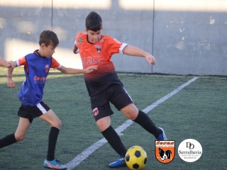 
<a style='margin-left: 5px;' class='btn btn-xs btn-social btn-facebook' href='https://www.facebook.com/sharer/sharer.php?u=https://www.boladovale.com.br/imgs/800-800-90/conteudo/fotos/1900/img4082.jpg' rel='popup' data-width='500' data-height='400'><i class='fa fa-facebook'></i>Compartilhar <span class='hidden-xs'>no Facebook</span>
</a> 
<a class='btn btn-default btn-xs' target='_blank' href='imgs/800-800-90/conteudo/fotos/1900/img4082.jpg'>
<span class='glyphicon glyphicon-cloud-download'></span> Salvar
</a> 
<span></span>