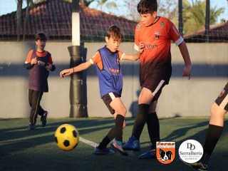 
<a style='margin-left: 5px;' class='btn btn-xs btn-social btn-facebook' href='https://www.facebook.com/sharer/sharer.php?u=https://www.boladovale.com.br/imgs/800-800-90/conteudo/fotos/1900/img4259.jpg' rel='popup' data-width='500' data-height='400'><i class='fa fa-facebook'></i>Compartilhar <span class='hidden-xs'>no Facebook</span>
</a> 
<a class='btn btn-default btn-xs' target='_blank' href='imgs/800-800-90/conteudo/fotos/1900/img4259.jpg'>
<span class='glyphicon glyphicon-cloud-download'></span> Salvar
</a> 
<span></span>