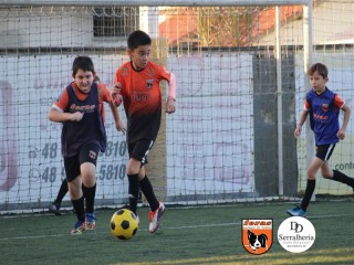 
<a style='margin-left: 5px;' class='btn btn-xs btn-social btn-facebook' href='https://www.facebook.com/sharer/sharer.php?u=https://www.boladovale.com.br/imgs/800-800-90/conteudo/fotos/1900/img4267.jpg' rel='popup' data-width='500' data-height='400'><i class='fa fa-facebook'></i>Compartilhar <span class='hidden-xs'>no Facebook</span>
</a> 
<a class='btn btn-default btn-xs' target='_blank' href='imgs/800-800-90/conteudo/fotos/1900/img4267.jpg'>
<span class='glyphicon glyphicon-cloud-download'></span> Salvar
</a> 
<span></span>