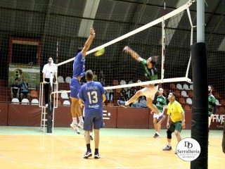 
<a style='margin-left: 5px;' class='btn btn-xs btn-social btn-facebook' href='https://www.facebook.com/sharer/sharer.php?u=https://www.boladovale.com.br/imgs/800-800-90/conteudo/fotos/1903/img5966.jpg' rel='popup' data-width='500' data-height='400'><i class='fa fa-facebook'></i>Compartilhar <span class='hidden-xs'>no Facebook</span>
</a> 
<a class='btn btn-default btn-xs' target='_blank' href='imgs/800-800-90/conteudo/fotos/1903/img5966.jpg'>
<span class='glyphicon glyphicon-cloud-download'></span> Salvar
</a> 
<span></span>