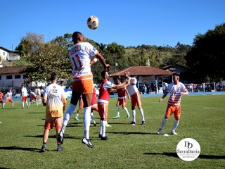 
<a style='margin-left: 5px;' class='btn btn-xs btn-social btn-facebook' href='https://www.facebook.com/sharer/sharer.php?u=https://www.boladovale.com.br/imgs/800-800-90/conteudo/fotos/1904/img7696.jpg' rel='popup' data-width='500' data-height='400'><i class='fa fa-facebook'></i>Compartilhar <span class='hidden-xs'>no Facebook</span>
</a> 
<a class='btn btn-default btn-xs' target='_blank' href='imgs/800-800-90/conteudo/fotos/1904/img7696.jpg'>
<span class='glyphicon glyphicon-cloud-download'></span> Salvar
</a> 
<span></span>
