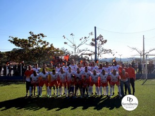 
<a style='margin-left: 5px;' class='btn btn-xs btn-social btn-facebook' href='https://www.facebook.com/sharer/sharer.php?u=https://www.boladovale.com.br/imgs/800-800-90/conteudo/fotos/1904/img7765.jpg' rel='popup' data-width='500' data-height='400'><i class='fa fa-facebook'></i>Compartilhar <span class='hidden-xs'>no Facebook</span>
</a> 
<a class='btn btn-default btn-xs' target='_blank' href='imgs/800-800-90/conteudo/fotos/1904/img7765.jpg'>
<span class='glyphicon glyphicon-cloud-download'></span> Salvar
</a> 
<span></span>