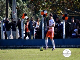 
<a style='margin-left: 5px;' class='btn btn-xs btn-social btn-facebook' href='https://www.facebook.com/sharer/sharer.php?u=https://www.boladovale.com.br/imgs/800-800-90/conteudo/fotos/1904/img7782.jpg' rel='popup' data-width='500' data-height='400'><i class='fa fa-facebook'></i>Compartilhar <span class='hidden-xs'>no Facebook</span>
</a> 
<a class='btn btn-default btn-xs' target='_blank' href='imgs/800-800-90/conteudo/fotos/1904/img7782.jpg'>
<span class='glyphicon glyphicon-cloud-download'></span> Salvar
</a> 
<span></span>