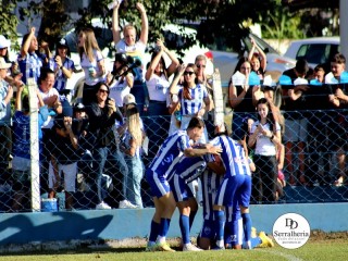 
<a style='margin-left: 5px;' class='btn btn-xs btn-social btn-facebook' href='https://www.facebook.com/sharer/sharer.php?u=https://www.boladovale.com.br/imgs/800-800-90/conteudo/fotos/1904/img7898.jpg' rel='popup' data-width='500' data-height='400'><i class='fa fa-facebook'></i>Compartilhar <span class='hidden-xs'>no Facebook</span>
</a> 
<a class='btn btn-default btn-xs' target='_blank' href='imgs/800-800-90/conteudo/fotos/1904/img7898.jpg'>
<span class='glyphicon glyphicon-cloud-download'></span> Salvar
</a> 
<span></span>