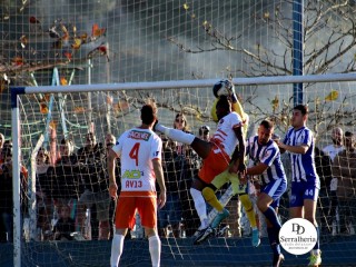 
<a style='margin-left: 5px;' class='btn btn-xs btn-social btn-facebook' href='https://www.facebook.com/sharer/sharer.php?u=https://www.boladovale.com.br/imgs/800-800-90/conteudo/fotos/1904/img7979.jpg' rel='popup' data-width='500' data-height='400'><i class='fa fa-facebook'></i>Compartilhar <span class='hidden-xs'>no Facebook</span>
</a> 
<a class='btn btn-default btn-xs' target='_blank' href='imgs/800-800-90/conteudo/fotos/1904/img7979.jpg'>
<span class='glyphicon glyphicon-cloud-download'></span> Salvar
</a> 
<span></span>