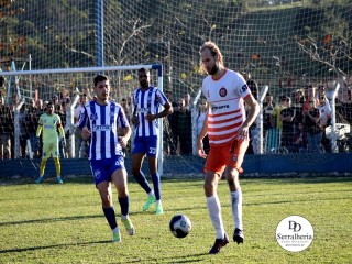 
<a style='margin-left: 5px;' class='btn btn-xs btn-social btn-facebook' href='https://www.facebook.com/sharer/sharer.php?u=https://www.boladovale.com.br/imgs/800-800-90/conteudo/fotos/1904/img7997.jpg' rel='popup' data-width='500' data-height='400'><i class='fa fa-facebook'></i>Compartilhar <span class='hidden-xs'>no Facebook</span>
</a> 
<a class='btn btn-default btn-xs' target='_blank' href='imgs/800-800-90/conteudo/fotos/1904/img7997.jpg'>
<span class='glyphicon glyphicon-cloud-download'></span> Salvar
</a> 
<span></span>