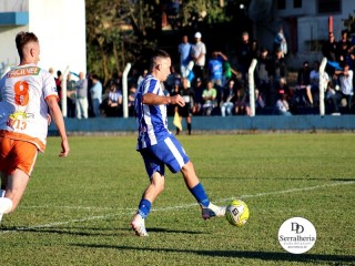 
<a style='margin-left: 5px;' class='btn btn-xs btn-social btn-facebook' href='https://www.facebook.com/sharer/sharer.php?u=https://www.boladovale.com.br/imgs/800-800-90/conteudo/fotos/1904/img8053.jpg' rel='popup' data-width='500' data-height='400'><i class='fa fa-facebook'></i>Compartilhar <span class='hidden-xs'>no Facebook</span>
</a> 
<a class='btn btn-default btn-xs' target='_blank' href='imgs/800-800-90/conteudo/fotos/1904/img8053.jpg'>
<span class='glyphicon glyphicon-cloud-download'></span> Salvar
</a> 
<span></span>