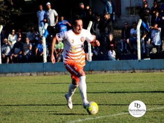 
<a style='margin-left: 5px;' class='btn btn-xs btn-social btn-facebook' href='https://www.facebook.com/sharer/sharer.php?u=https://www.boladovale.com.br/imgs/800-800-90/conteudo/fotos/1904/img8056.jpg' rel='popup' data-width='500' data-height='400'><i class='fa fa-facebook'></i>Compartilhar <span class='hidden-xs'>no Facebook</span>
</a> 
<a class='btn btn-default btn-xs' target='_blank' href='imgs/800-800-90/conteudo/fotos/1904/img8056.jpg'>
<span class='glyphicon glyphicon-cloud-download'></span> Salvar
</a> 
<span></span>