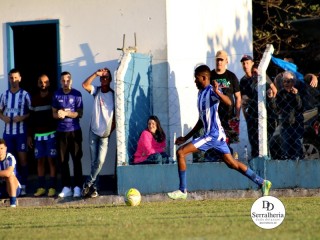 
<a style='margin-left: 5px;' class='btn btn-xs btn-social btn-facebook' href='https://www.facebook.com/sharer/sharer.php?u=https://www.boladovale.com.br/imgs/800-800-90/conteudo/fotos/1904/img8095.jpg' rel='popup' data-width='500' data-height='400'><i class='fa fa-facebook'></i>Compartilhar <span class='hidden-xs'>no Facebook</span>
</a> 
<a class='btn btn-default btn-xs' target='_blank' href='imgs/800-800-90/conteudo/fotos/1904/img8095.jpg'>
<span class='glyphicon glyphicon-cloud-download'></span> Salvar
</a> 
<span></span>