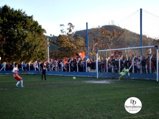 
<a style='margin-left: 5px;' class='btn btn-xs btn-social btn-facebook' href='https://www.facebook.com/sharer/sharer.php?u=https://www.boladovale.com.br/imgs/800-800-90/conteudo/fotos/1904/img8139.jpg' rel='popup' data-width='500' data-height='400'><i class='fa fa-facebook'></i>Compartilhar <span class='hidden-xs'>no Facebook</span>
</a> 
<a class='btn btn-default btn-xs' target='_blank' href='imgs/800-800-90/conteudo/fotos/1904/img8139.jpg'>
<span class='glyphicon glyphicon-cloud-download'></span> Salvar
</a> 
<span></span>