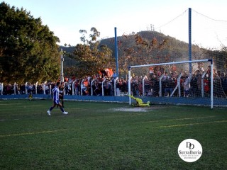 
<a style='margin-left: 5px;' class='btn btn-xs btn-social btn-facebook' href='https://www.facebook.com/sharer/sharer.php?u=https://www.boladovale.com.br/imgs/800-800-90/conteudo/fotos/1904/img8150.jpg' rel='popup' data-width='500' data-height='400'><i class='fa fa-facebook'></i>Compartilhar <span class='hidden-xs'>no Facebook</span>
</a> 
<a class='btn btn-default btn-xs' target='_blank' href='imgs/800-800-90/conteudo/fotos/1904/img8150.jpg'>
<span class='glyphicon glyphicon-cloud-download'></span> Salvar
</a> 
<span></span>