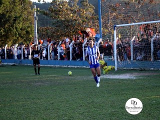 
<a style='margin-left: 5px;' class='btn btn-xs btn-social btn-facebook' href='https://www.facebook.com/sharer/sharer.php?u=https://www.boladovale.com.br/imgs/800-800-90/conteudo/fotos/1904/img8151.jpg' rel='popup' data-width='500' data-height='400'><i class='fa fa-facebook'></i>Compartilhar <span class='hidden-xs'>no Facebook</span>
</a> 
<a class='btn btn-default btn-xs' target='_blank' href='imgs/800-800-90/conteudo/fotos/1904/img8151.jpg'>
<span class='glyphicon glyphicon-cloud-download'></span> Salvar
</a> 
<span></span>