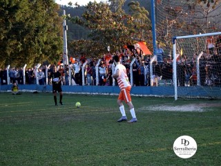 
<a style='margin-left: 5px;' class='btn btn-xs btn-social btn-facebook' href='https://www.facebook.com/sharer/sharer.php?u=https://www.boladovale.com.br/imgs/800-800-90/conteudo/fotos/1904/img8161.jpg' rel='popup' data-width='500' data-height='400'><i class='fa fa-facebook'></i>Compartilhar <span class='hidden-xs'>no Facebook</span>
</a> 
<a class='btn btn-default btn-xs' target='_blank' href='imgs/800-800-90/conteudo/fotos/1904/img8161.jpg'>
<span class='glyphicon glyphicon-cloud-download'></span> Salvar
</a> 
<span></span>