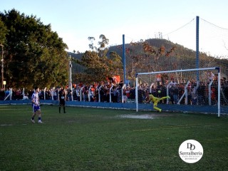 
<a style='margin-left: 5px;' class='btn btn-xs btn-social btn-facebook' href='https://www.facebook.com/sharer/sharer.php?u=https://www.boladovale.com.br/imgs/800-800-90/conteudo/fotos/1904/img8167.jpg' rel='popup' data-width='500' data-height='400'><i class='fa fa-facebook'></i>Compartilhar <span class='hidden-xs'>no Facebook</span>
</a> 
<a class='btn btn-default btn-xs' target='_blank' href='imgs/800-800-90/conteudo/fotos/1904/img8167.jpg'>
<span class='glyphicon glyphicon-cloud-download'></span> Salvar
</a> 
<span></span>