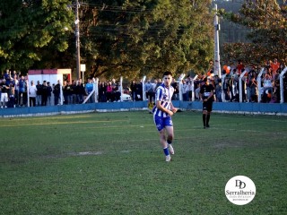 
<a style='margin-left: 5px;' class='btn btn-xs btn-social btn-facebook' href='https://www.facebook.com/sharer/sharer.php?u=https://www.boladovale.com.br/imgs/800-800-90/conteudo/fotos/1904/img8169.jpg' rel='popup' data-width='500' data-height='400'><i class='fa fa-facebook'></i>Compartilhar <span class='hidden-xs'>no Facebook</span>
</a> 
<a class='btn btn-default btn-xs' target='_blank' href='imgs/800-800-90/conteudo/fotos/1904/img8169.jpg'>
<span class='glyphicon glyphicon-cloud-download'></span> Salvar
</a> 
<span></span>