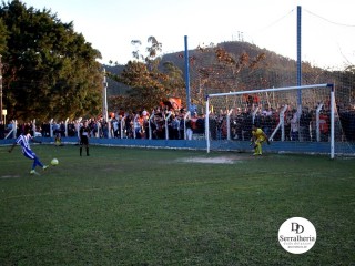 
<a style='margin-left: 5px;' class='btn btn-xs btn-social btn-facebook' href='https://www.facebook.com/sharer/sharer.php?u=https://www.boladovale.com.br/imgs/800-800-90/conteudo/fotos/1904/img8179.jpg' rel='popup' data-width='500' data-height='400'><i class='fa fa-facebook'></i>Compartilhar <span class='hidden-xs'>no Facebook</span>
</a> 
<a class='btn btn-default btn-xs' target='_blank' href='imgs/800-800-90/conteudo/fotos/1904/img8179.jpg'>
<span class='glyphicon glyphicon-cloud-download'></span> Salvar
</a> 
<span></span>