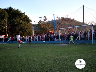 
<a style='margin-left: 5px;' class='btn btn-xs btn-social btn-facebook' href='https://www.facebook.com/sharer/sharer.php?u=https://www.boladovale.com.br/imgs/800-800-90/conteudo/fotos/1904/img8188.jpg' rel='popup' data-width='500' data-height='400'><i class='fa fa-facebook'></i>Compartilhar <span class='hidden-xs'>no Facebook</span>
</a> 
<a class='btn btn-default btn-xs' target='_blank' href='imgs/800-800-90/conteudo/fotos/1904/img8188.jpg'>
<span class='glyphicon glyphicon-cloud-download'></span> Salvar
</a> 
<span></span>