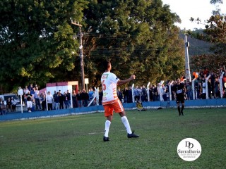 
<a style='margin-left: 5px;' class='btn btn-xs btn-social btn-facebook' href='https://www.facebook.com/sharer/sharer.php?u=https://www.boladovale.com.br/imgs/800-800-90/conteudo/fotos/1904/img8190.jpg' rel='popup' data-width='500' data-height='400'><i class='fa fa-facebook'></i>Compartilhar <span class='hidden-xs'>no Facebook</span>
</a> 
<a class='btn btn-default btn-xs' target='_blank' href='imgs/800-800-90/conteudo/fotos/1904/img8190.jpg'>
<span class='glyphicon glyphicon-cloud-download'></span> Salvar
</a> 
<span></span>