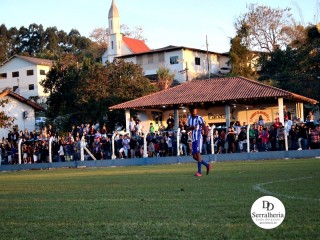 
<a style='margin-left: 5px;' class='btn btn-xs btn-social btn-facebook' href='https://www.facebook.com/sharer/sharer.php?u=https://www.boladovale.com.br/imgs/800-800-90/conteudo/fotos/1904/img8198.jpg' rel='popup' data-width='500' data-height='400'><i class='fa fa-facebook'></i>Compartilhar <span class='hidden-xs'>no Facebook</span>
</a> 
<a class='btn btn-default btn-xs' target='_blank' href='imgs/800-800-90/conteudo/fotos/1904/img8198.jpg'>
<span class='glyphicon glyphicon-cloud-download'></span> Salvar
</a> 
<span></span>