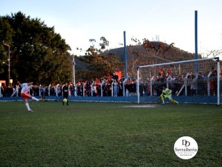 
<a style='margin-left: 5px;' class='btn btn-xs btn-social btn-facebook' href='https://www.facebook.com/sharer/sharer.php?u=https://www.boladovale.com.br/imgs/800-800-90/conteudo/fotos/1904/img8218.jpg' rel='popup' data-width='500' data-height='400'><i class='fa fa-facebook'></i>Compartilhar <span class='hidden-xs'>no Facebook</span>
</a> 
<a class='btn btn-default btn-xs' target='_blank' href='imgs/800-800-90/conteudo/fotos/1904/img8218.jpg'>
<span class='glyphicon glyphicon-cloud-download'></span> Salvar
</a> 
<span></span>