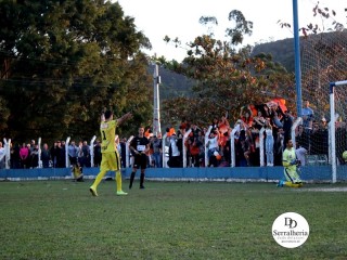 
<a style='margin-left: 5px;' class='btn btn-xs btn-social btn-facebook' href='https://www.facebook.com/sharer/sharer.php?u=https://www.boladovale.com.br/imgs/800-800-90/conteudo/fotos/1904/img8234.jpg' rel='popup' data-width='500' data-height='400'><i class='fa fa-facebook'></i>Compartilhar <span class='hidden-xs'>no Facebook</span>
</a> 
<a class='btn btn-default btn-xs' target='_blank' href='imgs/800-800-90/conteudo/fotos/1904/img8234.jpg'>
<span class='glyphicon glyphicon-cloud-download'></span> Salvar
</a> 
<span></span>