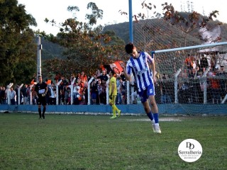 
<a style='margin-left: 5px;' class='btn btn-xs btn-social btn-facebook' href='https://www.facebook.com/sharer/sharer.php?u=https://www.boladovale.com.br/imgs/800-800-90/conteudo/fotos/1904/img8239.jpg' rel='popup' data-width='500' data-height='400'><i class='fa fa-facebook'></i>Compartilhar <span class='hidden-xs'>no Facebook</span>
</a> 
<a class='btn btn-default btn-xs' target='_blank' href='imgs/800-800-90/conteudo/fotos/1904/img8239.jpg'>
<span class='glyphicon glyphicon-cloud-download'></span> Salvar
</a> 
<span></span>