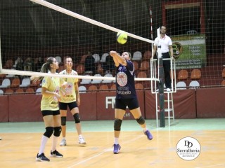 
<a style='margin-left: 5px;' class='btn btn-xs btn-social btn-facebook' href='https://www.facebook.com/sharer/sharer.php?u=https://www.boladovale.com.br/imgs/800-800-90/conteudo/fotos/1905/img8323.jpg' rel='popup' data-width='500' data-height='400'><i class='fa fa-facebook'></i>Compartilhar <span class='hidden-xs'>no Facebook</span>
</a> 
<a class='btn btn-default btn-xs' target='_blank' href='imgs/800-800-90/conteudo/fotos/1905/img8323.jpg'>
<span class='glyphicon glyphicon-cloud-download'></span> Salvar
</a> 
<span></span>