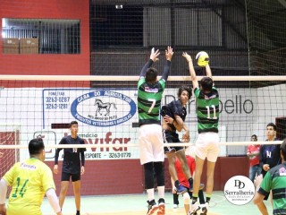
<a style='margin-left: 5px;' class='btn btn-xs btn-social btn-facebook' href='https://www.facebook.com/sharer/sharer.php?u=https://www.boladovale.com.br/imgs/800-800-90/conteudo/fotos/1906/img8643.jpg' rel='popup' data-width='500' data-height='400'><i class='fa fa-facebook'></i>Compartilhar <span class='hidden-xs'>no Facebook</span>
</a> 
<a class='btn btn-default btn-xs' target='_blank' href='imgs/800-800-90/conteudo/fotos/1906/img8643.jpg'>
<span class='glyphicon glyphicon-cloud-download'></span> Salvar
</a> 
<span></span>