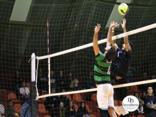
<a style='margin-left: 5px;' class='btn btn-xs btn-social btn-facebook' href='https://www.facebook.com/sharer/sharer.php?u=https://www.boladovale.com.br/imgs/800-800-90/conteudo/fotos/1906/img8679.jpg' rel='popup' data-width='500' data-height='400'><i class='fa fa-facebook'></i>Compartilhar <span class='hidden-xs'>no Facebook</span>
</a> 
<a class='btn btn-default btn-xs' target='_blank' href='imgs/800-800-90/conteudo/fotos/1906/img8679.jpg'>
<span class='glyphicon glyphicon-cloud-download'></span> Salvar
</a> 
<span></span>