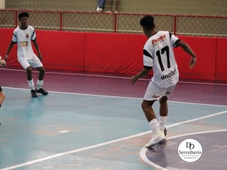 
<a style='margin-left: 5px;' class='btn btn-xs btn-social btn-facebook' href='https://www.facebook.com/sharer/sharer.php?u=https://www.boladovale.com.br/imgs/800-800-90/conteudo/fotos/1907/img8717.jpg' rel='popup' data-width='500' data-height='400'><i class='fa fa-facebook'></i>Compartilhar <span class='hidden-xs'>no Facebook</span>
</a> 
<a class='btn btn-default btn-xs' target='_blank' href='imgs/800-800-90/conteudo/fotos/1907/img8717.jpg'>
<span class='glyphicon glyphicon-cloud-download'></span> Salvar
</a> 
<span></span>