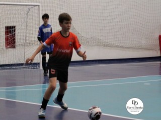 
<a style='margin-left: 5px;' class='btn btn-xs btn-social btn-facebook' href='https://www.facebook.com/sharer/sharer.php?u=https://www.boladovale.com.br/imgs/800-800-90/conteudo/fotos/1907/img8764.jpg' rel='popup' data-width='500' data-height='400'><i class='fa fa-facebook'></i>Compartilhar <span class='hidden-xs'>no Facebook</span>
</a> 
<a class='btn btn-default btn-xs' target='_blank' href='imgs/800-800-90/conteudo/fotos/1907/img8764.jpg'>
<span class='glyphicon glyphicon-cloud-download'></span> Salvar
</a> 
<span></span>