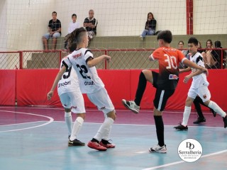 
<a style='margin-left: 5px;' class='btn btn-xs btn-social btn-facebook' href='https://www.facebook.com/sharer/sharer.php?u=https://www.boladovale.com.br/imgs/800-800-90/conteudo/fotos/1907/img8794.jpg' rel='popup' data-width='500' data-height='400'><i class='fa fa-facebook'></i>Compartilhar <span class='hidden-xs'>no Facebook</span>
</a> 
<a class='btn btn-default btn-xs' target='_blank' href='imgs/800-800-90/conteudo/fotos/1907/img8794.jpg'>
<span class='glyphicon glyphicon-cloud-download'></span> Salvar
</a> 
<span></span>