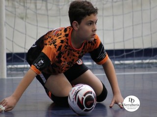 
<a style='margin-left: 5px;' class='btn btn-xs btn-social btn-facebook' href='https://www.facebook.com/sharer/sharer.php?u=https://www.boladovale.com.br/imgs/800-800-90/conteudo/fotos/1907/img8824.jpg' rel='popup' data-width='500' data-height='400'><i class='fa fa-facebook'></i>Compartilhar <span class='hidden-xs'>no Facebook</span>
</a> 
<a class='btn btn-default btn-xs' target='_blank' href='imgs/800-800-90/conteudo/fotos/1907/img8824.jpg'>
<span class='glyphicon glyphicon-cloud-download'></span> Salvar
</a> 
<span></span>