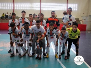 
<a style='margin-left: 5px;' class='btn btn-xs btn-social btn-facebook' href='https://www.facebook.com/sharer/sharer.php?u=https://www.boladovale.com.br/imgs/800-800-90/conteudo/fotos/1910/img8942.jpg' rel='popup' data-width='500' data-height='400'><i class='fa fa-facebook'></i>Compartilhar <span class='hidden-xs'>no Facebook</span>
</a> 
<a class='btn btn-default btn-xs' target='_blank' href='imgs/800-800-90/conteudo/fotos/1910/img8942.jpg'>
<span class='glyphicon glyphicon-cloud-download'></span> Salvar
</a> 
<span></span>