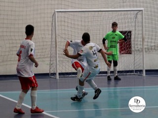 
<a style='margin-left: 5px;' class='btn btn-xs btn-social btn-facebook' href='https://www.facebook.com/sharer/sharer.php?u=https://www.boladovale.com.br/imgs/800-800-90/conteudo/fotos/1910/img8978.jpg' rel='popup' data-width='500' data-height='400'><i class='fa fa-facebook'></i>Compartilhar <span class='hidden-xs'>no Facebook</span>
</a> 
<a class='btn btn-default btn-xs' target='_blank' href='imgs/800-800-90/conteudo/fotos/1910/img8978.jpg'>
<span class='glyphicon glyphicon-cloud-download'></span> Salvar
</a> 
<span></span>