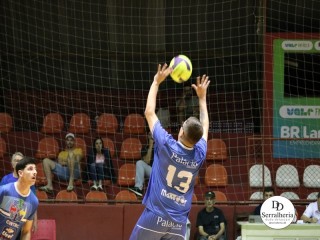 
<a style='margin-left: 5px;' class='btn btn-xs btn-social btn-facebook' href='https://www.facebook.com/sharer/sharer.php?u=https://www.boladovale.com.br/imgs/800-800-90/conteudo/fotos/1912/img9251.jpg' rel='popup' data-width='500' data-height='400'><i class='fa fa-facebook'></i>Compartilhar <span class='hidden-xs'>no Facebook</span>
</a> 
<a class='btn btn-default btn-xs' target='_blank' href='imgs/800-800-90/conteudo/fotos/1912/img9251.jpg'>
<span class='glyphicon glyphicon-cloud-download'></span> Salvar
</a> 
<span></span>