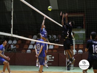 
<a style='margin-left: 5px;' class='btn btn-xs btn-social btn-facebook' href='https://www.facebook.com/sharer/sharer.php?u=https://www.boladovale.com.br/imgs/800-800-90/conteudo/fotos/1912/img9306.jpg' rel='popup' data-width='500' data-height='400'><i class='fa fa-facebook'></i>Compartilhar <span class='hidden-xs'>no Facebook</span>
</a> 
<a class='btn btn-default btn-xs' target='_blank' href='imgs/800-800-90/conteudo/fotos/1912/img9306.jpg'>
<span class='glyphicon glyphicon-cloud-download'></span> Salvar
</a> 
<span></span>