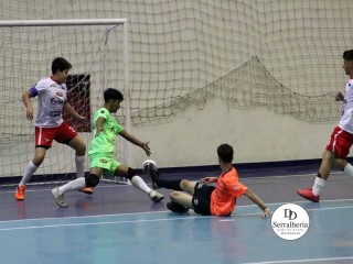 
<a style='margin-left: 5px;' class='btn btn-xs btn-social btn-facebook' href='https://www.facebook.com/sharer/sharer.php?u=https://www.boladovale.com.br/imgs/800-800-90/conteudo/fotos/1913/img9393.jpg' rel='popup' data-width='500' data-height='400'><i class='fa fa-facebook'></i>Compartilhar <span class='hidden-xs'>no Facebook</span>
</a> 
<a class='btn btn-default btn-xs' target='_blank' href='imgs/800-800-90/conteudo/fotos/1913/img9393.jpg'>
<span class='glyphicon glyphicon-cloud-download'></span> Salvar
</a> 
<span></span>