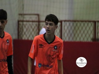 
<a style='margin-left: 5px;' class='btn btn-xs btn-social btn-facebook' href='https://www.facebook.com/sharer/sharer.php?u=https://www.boladovale.com.br/imgs/800-800-90/conteudo/fotos/1913/img9396.jpg' rel='popup' data-width='500' data-height='400'><i class='fa fa-facebook'></i>Compartilhar <span class='hidden-xs'>no Facebook</span>
</a> 
<a class='btn btn-default btn-xs' target='_blank' href='imgs/800-800-90/conteudo/fotos/1913/img9396.jpg'>
<span class='glyphicon glyphicon-cloud-download'></span> Salvar
</a> 
<span></span>