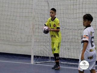 
<a style='margin-left: 5px;' class='btn btn-xs btn-social btn-facebook' href='https://www.facebook.com/sharer/sharer.php?u=https://www.boladovale.com.br/imgs/800-800-90/conteudo/fotos/1914/img9486.jpg' rel='popup' data-width='500' data-height='400'><i class='fa fa-facebook'></i>Compartilhar <span class='hidden-xs'>no Facebook</span>
</a> 
<a class='btn btn-default btn-xs' target='_blank' href='imgs/800-800-90/conteudo/fotos/1914/img9486.jpg'>
<span class='glyphicon glyphicon-cloud-download'></span> Salvar
</a> 
<span></span>