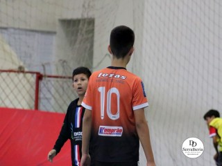 
<a style='margin-left: 5px;' class='btn btn-xs btn-social btn-facebook' href='https://www.facebook.com/sharer/sharer.php?u=https://www.boladovale.com.br/imgs/800-800-90/conteudo/fotos/1916/img9644.jpg' rel='popup' data-width='500' data-height='400'><i class='fa fa-facebook'></i>Compartilhar <span class='hidden-xs'>no Facebook</span>
</a> 
<a class='btn btn-default btn-xs' target='_blank' href='imgs/800-800-90/conteudo/fotos/1916/img9644.jpg'>
<span class='glyphicon glyphicon-cloud-download'></span> Salvar
</a> 
<span></span>
