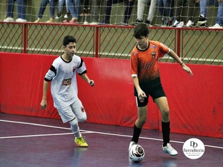 
<a style='margin-left: 5px;' class='btn btn-xs btn-social btn-facebook' href='https://www.facebook.com/sharer/sharer.php?u=https://www.boladovale.com.br/imgs/800-800-90/conteudo/fotos/1919/img0128.jpg' rel='popup' data-width='500' data-height='400'><i class='fa fa-facebook'></i>Compartilhar <span class='hidden-xs'>no Facebook</span>
</a> 
<a class='btn btn-default btn-xs' target='_blank' href='imgs/800-800-90/conteudo/fotos/1919/img0128.jpg'>
<span class='glyphicon glyphicon-cloud-download'></span> Salvar
</a> 
<span></span>