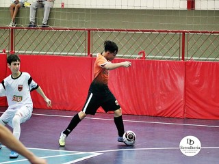 
<a style='margin-left: 5px;' class='btn btn-xs btn-social btn-facebook' href='https://www.facebook.com/sharer/sharer.php?u=https://www.boladovale.com.br/imgs/800-800-90/conteudo/fotos/1919/img0158.jpg' rel='popup' data-width='500' data-height='400'><i class='fa fa-facebook'></i>Compartilhar <span class='hidden-xs'>no Facebook</span>
</a> 
<a class='btn btn-default btn-xs' target='_blank' href='imgs/800-800-90/conteudo/fotos/1919/img0158.jpg'>
<span class='glyphicon glyphicon-cloud-download'></span> Salvar
</a> 
<span></span>