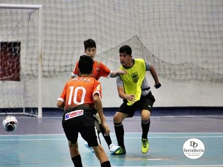 
<a style='margin-left: 5px;' class='btn btn-xs btn-social btn-facebook' href='https://www.facebook.com/sharer/sharer.php?u=https://www.boladovale.com.br/imgs/800-800-90/conteudo/fotos/1920/img0202.jpg' rel='popup' data-width='500' data-height='400'><i class='fa fa-facebook'></i>Compartilhar <span class='hidden-xs'>no Facebook</span>
</a> 
<a class='btn btn-default btn-xs' target='_blank' href='imgs/800-800-90/conteudo/fotos/1920/img0202.jpg'>
<span class='glyphicon glyphicon-cloud-download'></span> Salvar
</a> 
<span></span>