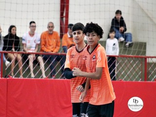 
<a style='margin-left: 5px;' class='btn btn-xs btn-social btn-facebook' href='https://www.facebook.com/sharer/sharer.php?u=https://www.boladovale.com.br/imgs/800-800-90/conteudo/fotos/1922/img0429.jpg' rel='popup' data-width='500' data-height='400'><i class='fa fa-facebook'></i>Compartilhar <span class='hidden-xs'>no Facebook</span>
</a> 
<a class='btn btn-default btn-xs' target='_blank' href='imgs/800-800-90/conteudo/fotos/1922/img0429.jpg'>
<span class='glyphicon glyphicon-cloud-download'></span> Salvar
</a> 
<span></span>