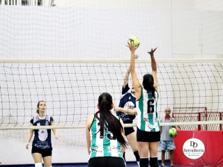 
<a style='margin-left: 5px;' class='btn btn-xs btn-social btn-facebook' href='https://www.facebook.com/sharer/sharer.php?u=https://www.boladovale.com.br/imgs/800-800-90/conteudo/fotos/1923/img0572.jpg' rel='popup' data-width='500' data-height='400'><i class='fa fa-facebook'></i>Compartilhar <span class='hidden-xs'>no Facebook</span>
</a> 
<a class='btn btn-default btn-xs' target='_blank' href='imgs/800-800-90/conteudo/fotos/1923/img0572.jpg'>
<span class='glyphicon glyphicon-cloud-download'></span> Salvar
</a> 
<span></span>