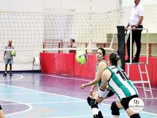 
<a style='margin-left: 5px;' class='btn btn-xs btn-social btn-facebook' href='https://www.facebook.com/sharer/sharer.php?u=https://www.boladovale.com.br/imgs/800-800-90/conteudo/fotos/1923/img0573.jpg' rel='popup' data-width='500' data-height='400'><i class='fa fa-facebook'></i>Compartilhar <span class='hidden-xs'>no Facebook</span>
</a> 
<a class='btn btn-default btn-xs' target='_blank' href='imgs/800-800-90/conteudo/fotos/1923/img0573.jpg'>
<span class='glyphicon glyphicon-cloud-download'></span> Salvar
</a> 
<span></span>
