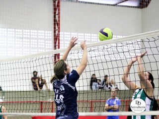 
<a style='margin-left: 5px;' class='btn btn-xs btn-social btn-facebook' href='https://www.facebook.com/sharer/sharer.php?u=https://www.boladovale.com.br/imgs/800-800-90/conteudo/fotos/1923/img0609.jpg' rel='popup' data-width='500' data-height='400'><i class='fa fa-facebook'></i>Compartilhar <span class='hidden-xs'>no Facebook</span>
</a> 
<a class='btn btn-default btn-xs' target='_blank' href='imgs/800-800-90/conteudo/fotos/1923/img0609.jpg'>
<span class='glyphicon glyphicon-cloud-download'></span> Salvar
</a> 
<span></span>